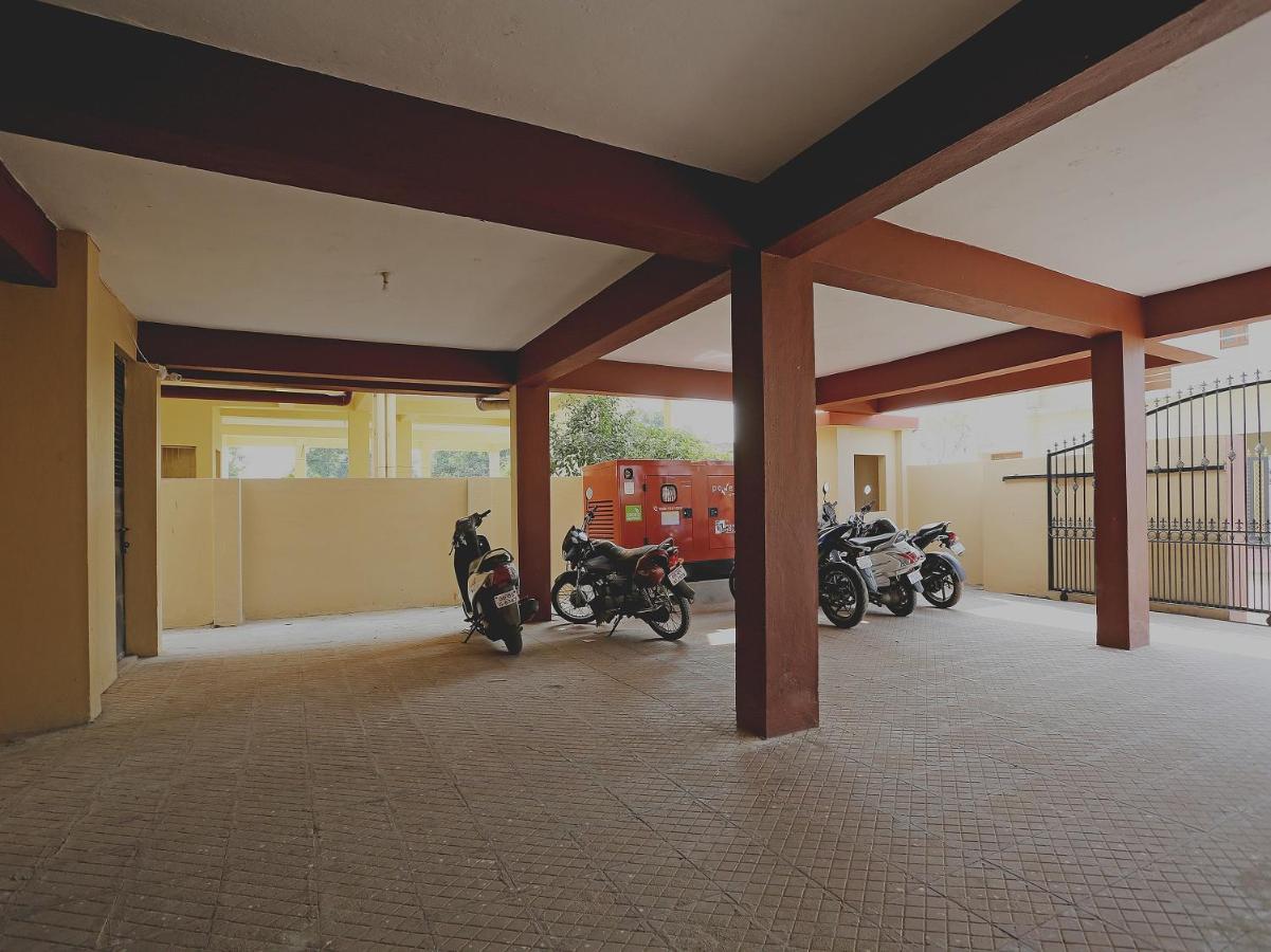 Oyo 17276 The Maple Tree Hotels Μπουμπάνεσβαρ Εξωτερικό φωτογραφία