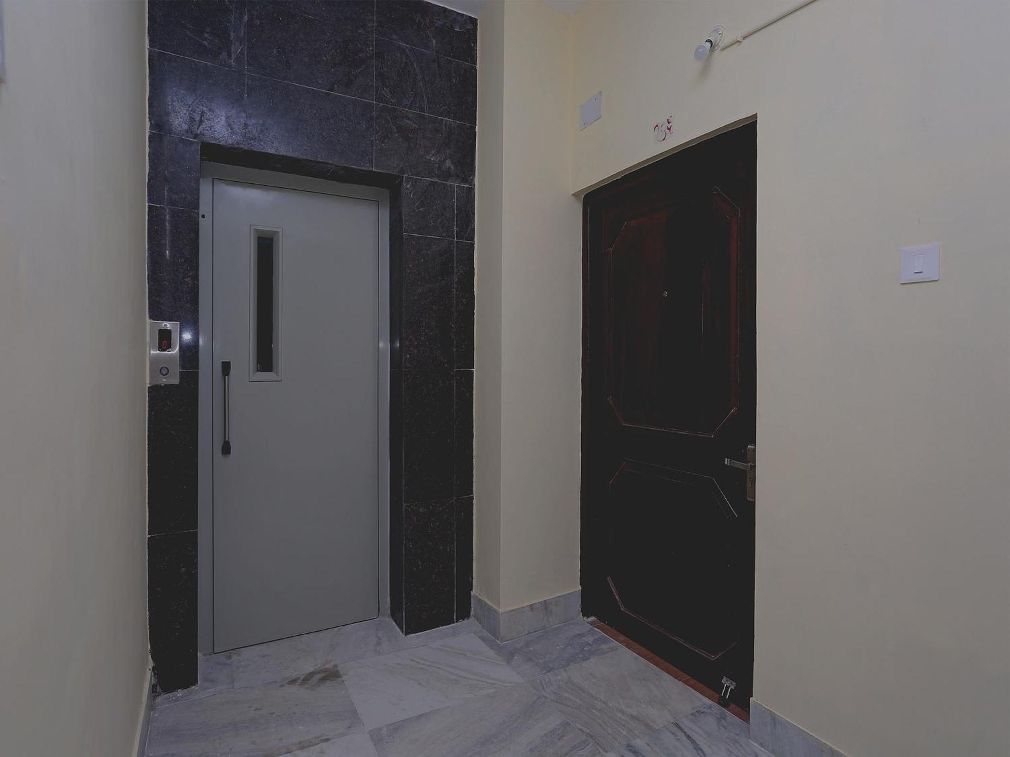 Oyo 17276 The Maple Tree Hotels Μπουμπάνεσβαρ Εξωτερικό φωτογραφία